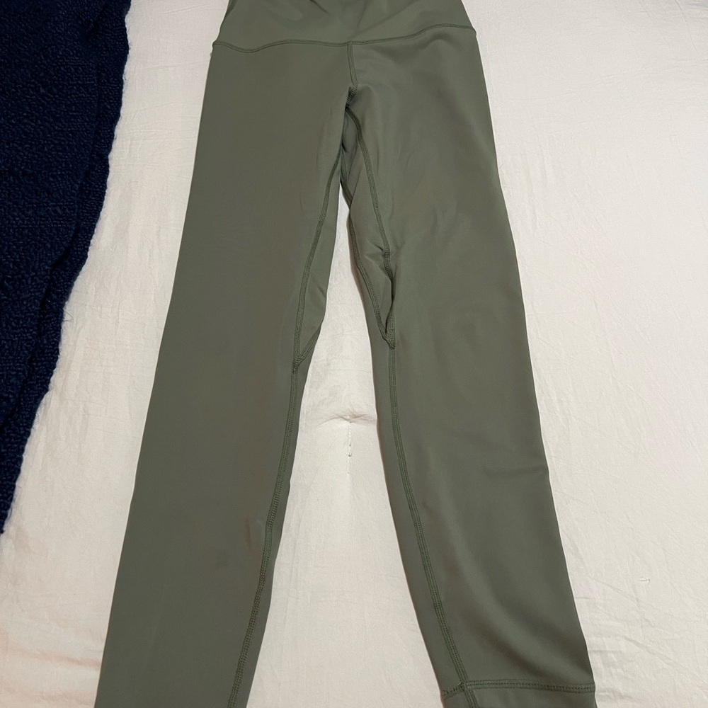 Better Bodies Sage Green Leggings